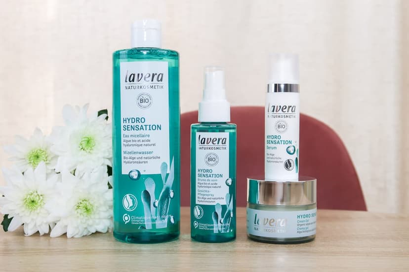 Une peau hydratée avec la gamme Hydro Sensation de Lavera