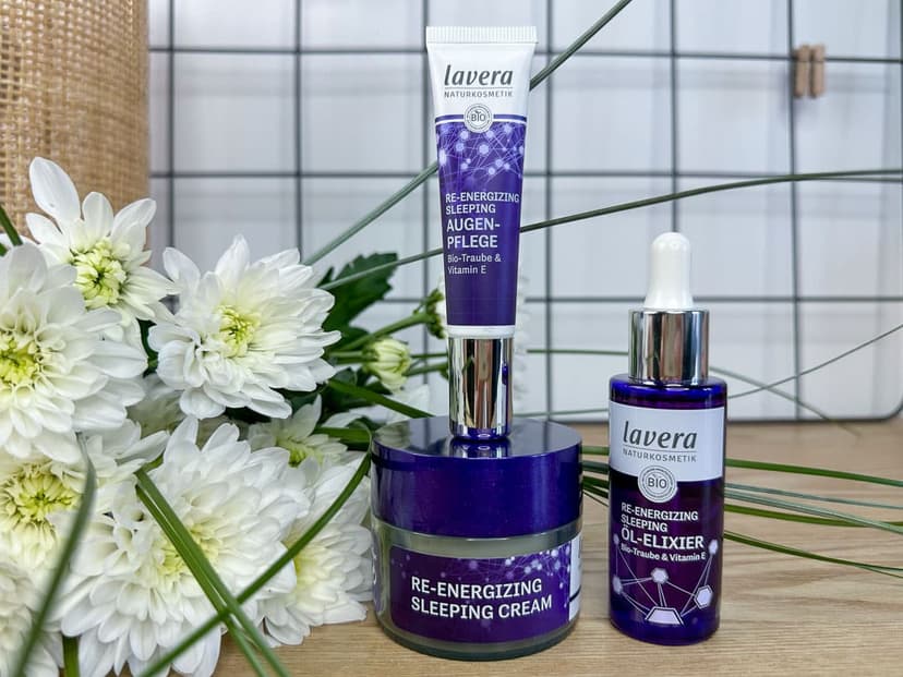 Ma nouvelle Night Routine avec la gamme Re-Energizing Sleeping de Lavera (concours)